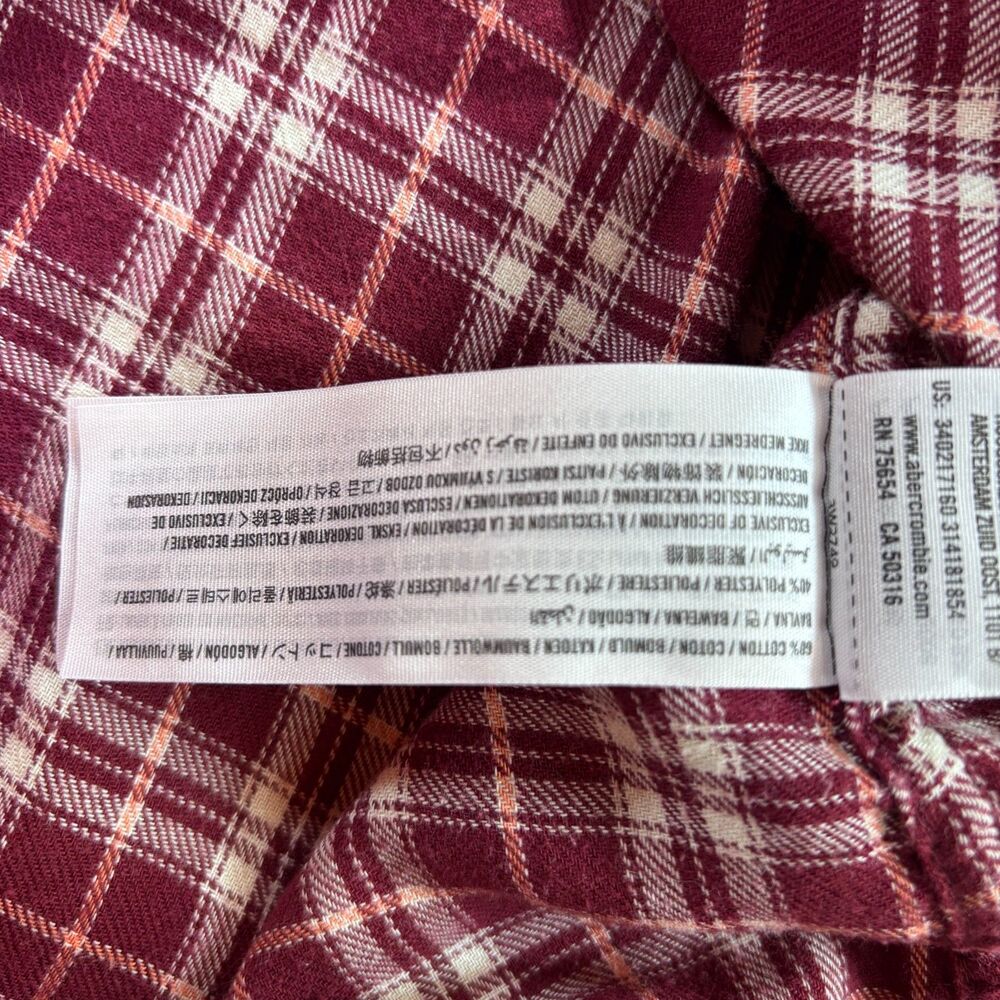 Woman's Hollister red burgundy plaid flannel button down, Size S